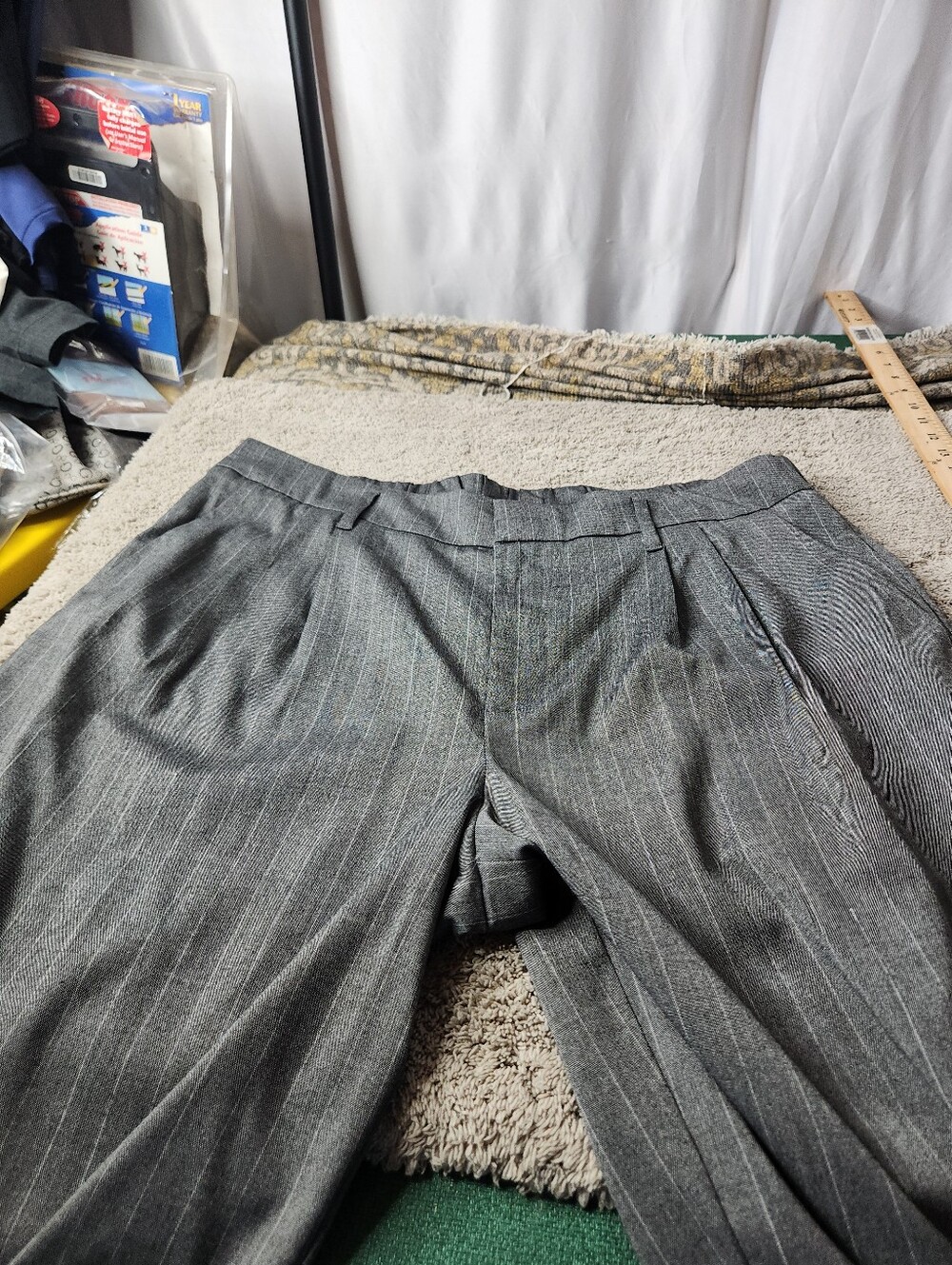 A New Day Women's High-Rise Pleat Front Straight Trousers Size 14 - Picture 3 of 10